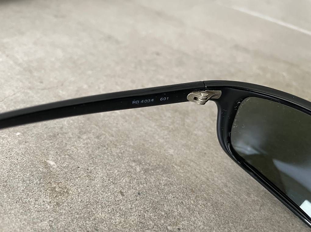 Ray Ban 4034 601 (Gebraucht) in Gordola für CHF 35 – mit Lieferung auf ...