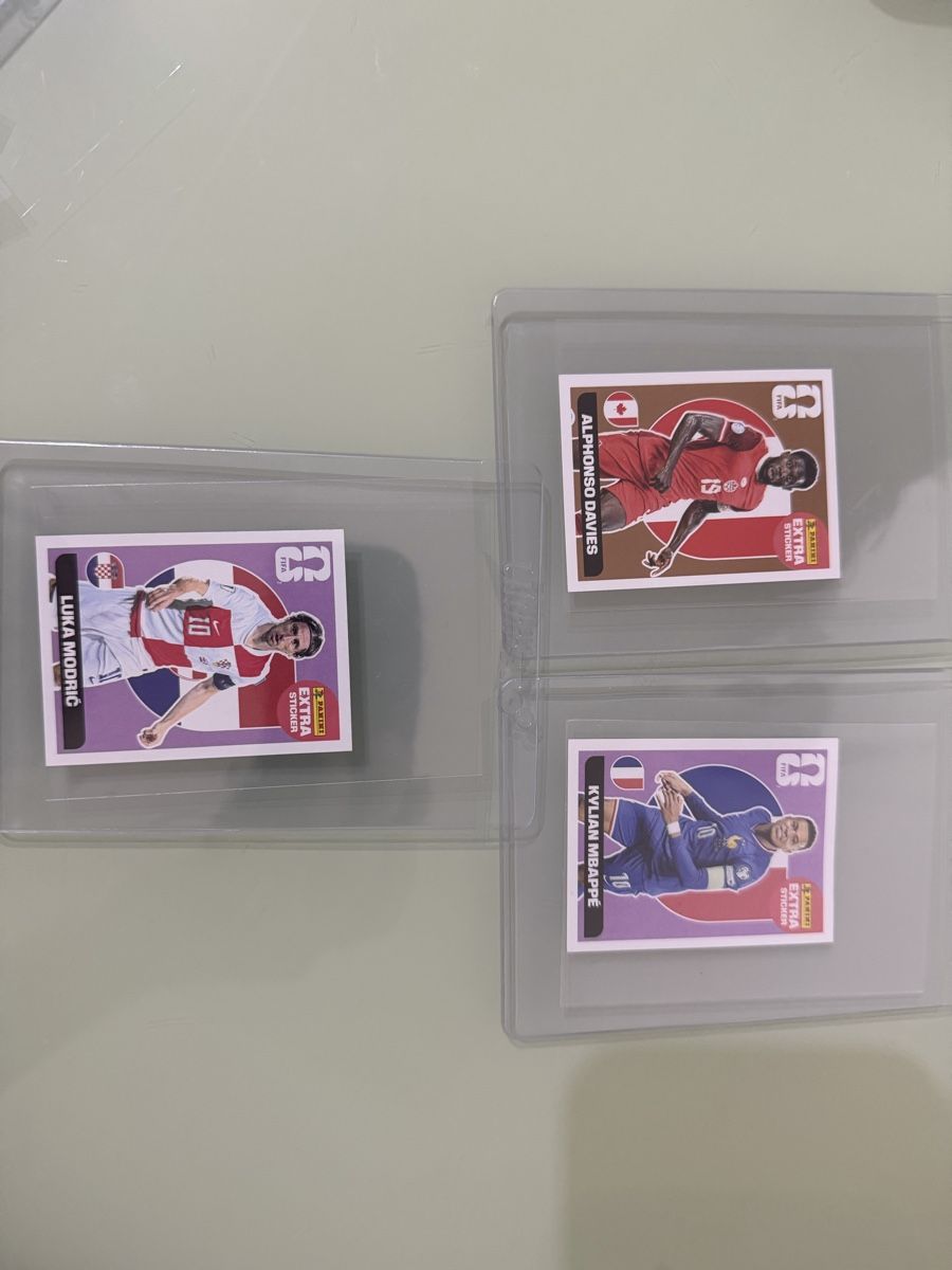 Panini Carte collezionabili: 3 Extra Stickers 2026, Bronze et Regular – Nuovo (secondo la descrizione) da Renens VD venduto da Eduardo27.