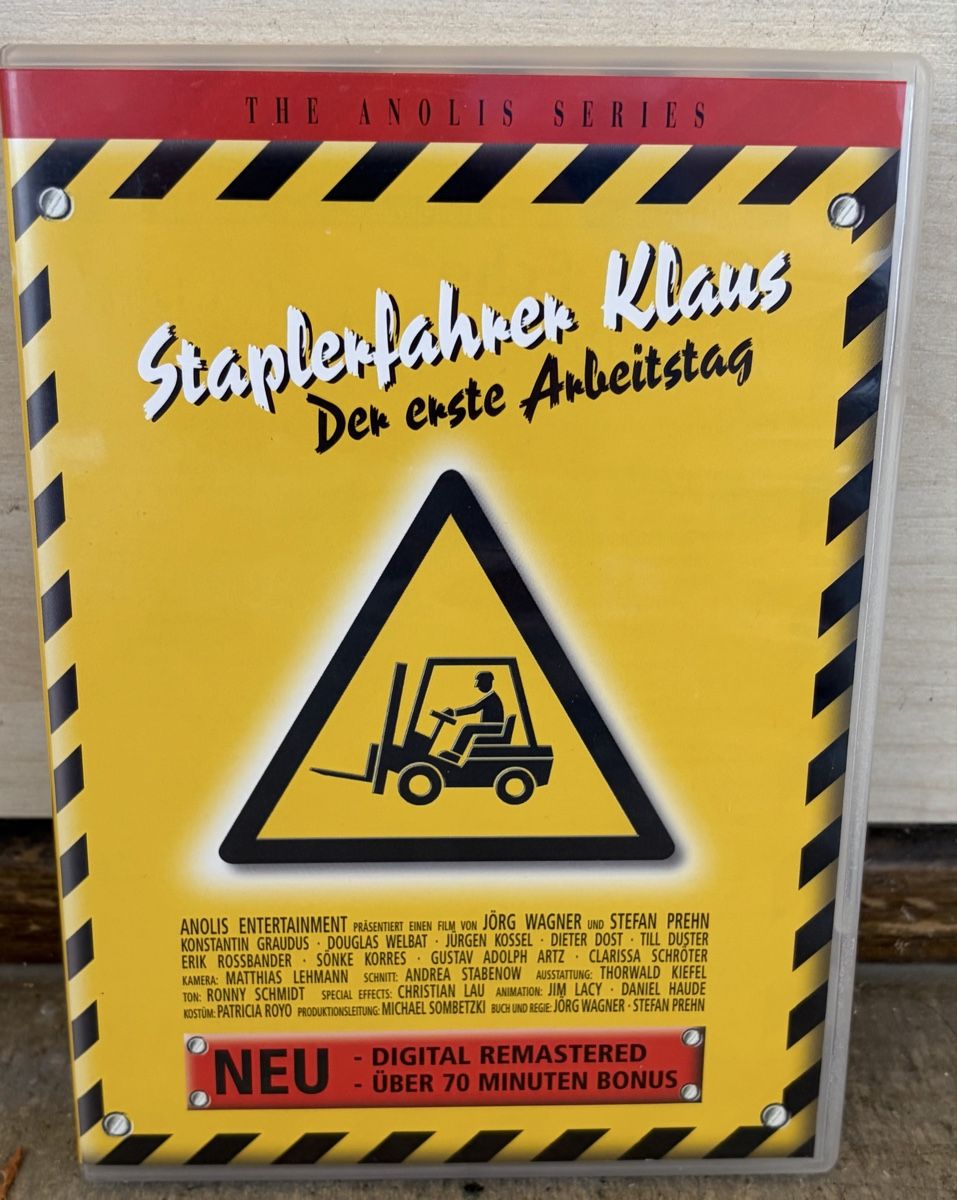 Tutti i DVDs: STAPLERFAHRER KLAUS - Kult-Trash-Splatter aus DE – Usato da Inkwil venduto da RetrOhyeah_Schweiz
