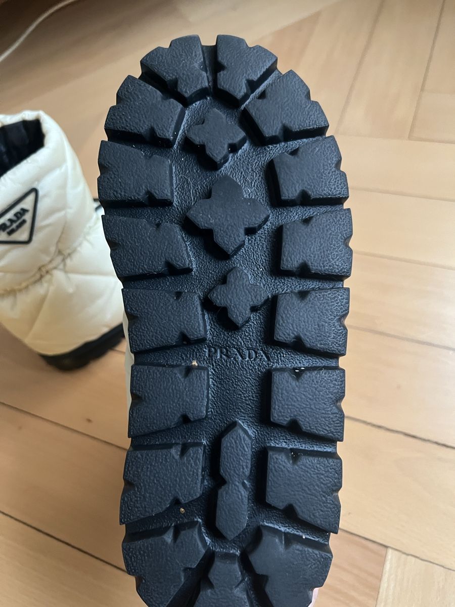 Prada Damenschuhe: Prada boots – Neu (gemäss Beschreibung) aus Zürich von modcoss 5