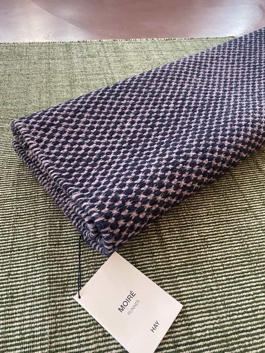 Hay Tappeti: Teppich moiré runner von Hay – Nuovo e nell'imballaggio originale da Interlaken venduto da solange02