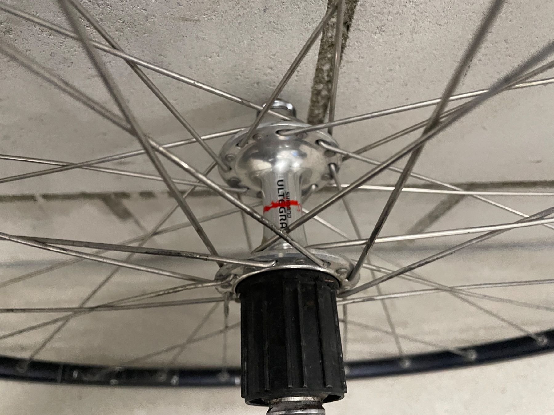 Shimano Ersatzteile: shimano Ultegra laufrad 10fach – Gebraucht aus Thun von spring23 3