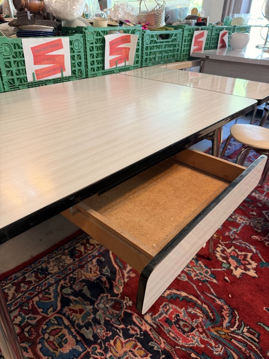 Tische: Table extensible vintage formica blanche  – Gebraucht aus St-Maurice von antikdestok 3