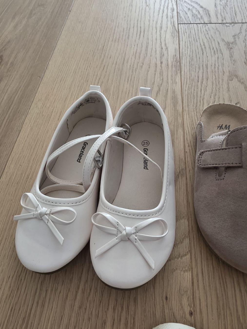 Scarpe per ragazzi: kinderschuhe/sandalen – Usato da Walenstadt venduto da Jna_69pm 4