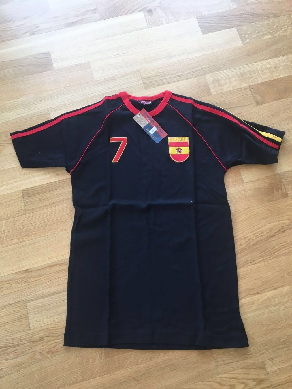 T-shirt: Fanshirt Espana – Nuovo e nell'imballaggio originale da Seengen venduto da murmelo