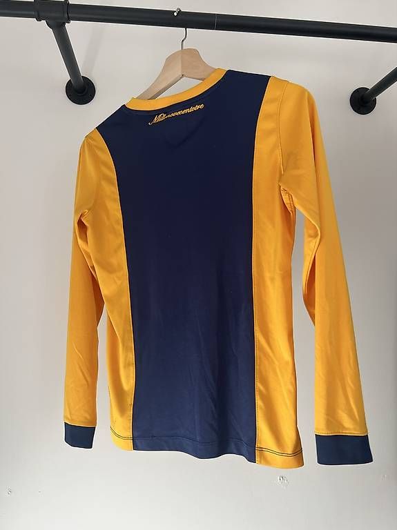 Leibchen & Hosen: Hellas Verona Trikot 2014-15 – Gebraucht aus Fribourg von lea_r6sd 1