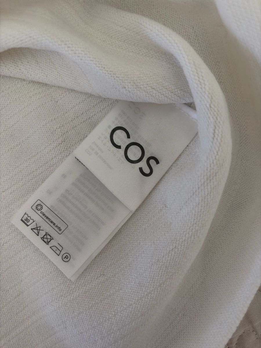 Cos Tops: Cos Top – Neu (gemäss Beschreibung) aus Wallisellen von Chatswood_8hwh 3