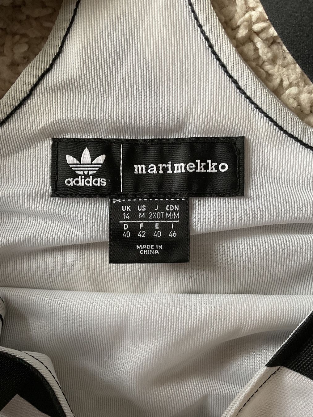 Marimekko Vestiti: Adidas x Marimekko Kleid – Nuovo (secondo la descrizione) da Zufikon venduto da mjohannah 1