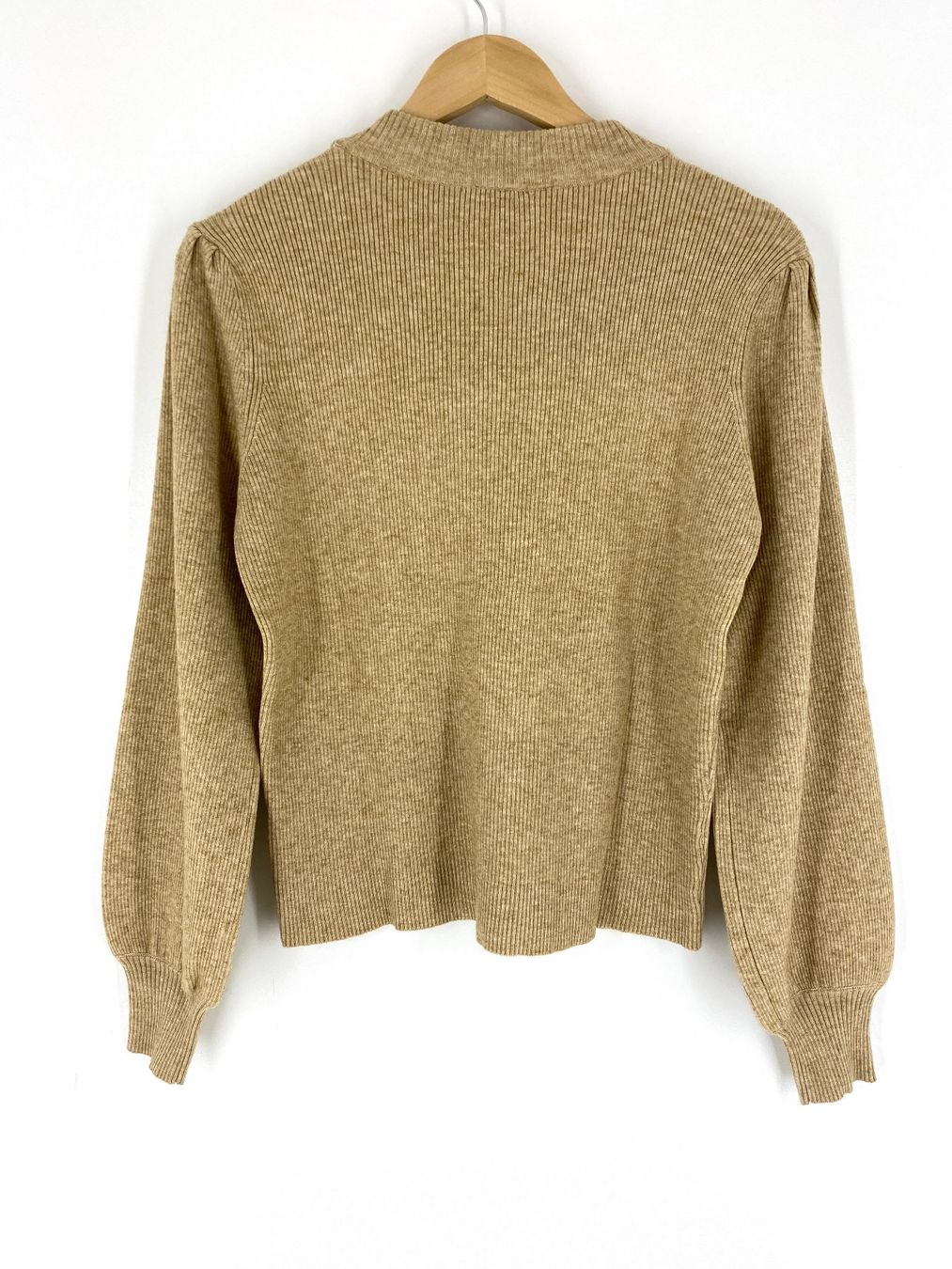 Maglioni & Felpe: minus Feinstrickpullover, sand, Grösse L,  "Neu" – Nuovo (secondo la descrizione) da Mülligen venduto da Chleeblatt1941 1