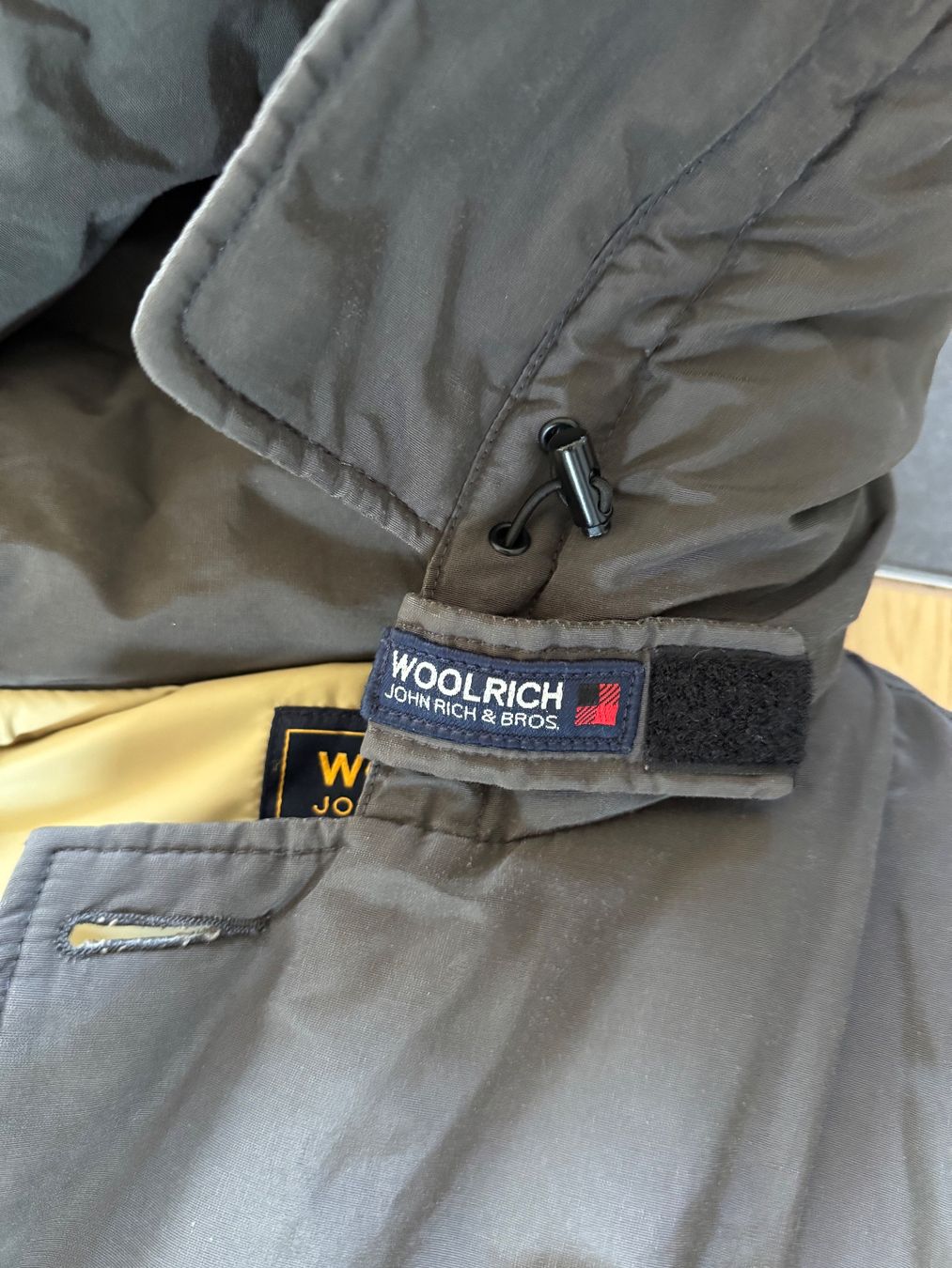 Woolrich Jacken: Original John Woolrich & Bros Winterjacke – Gebraucht aus Bern von Neon12k 4