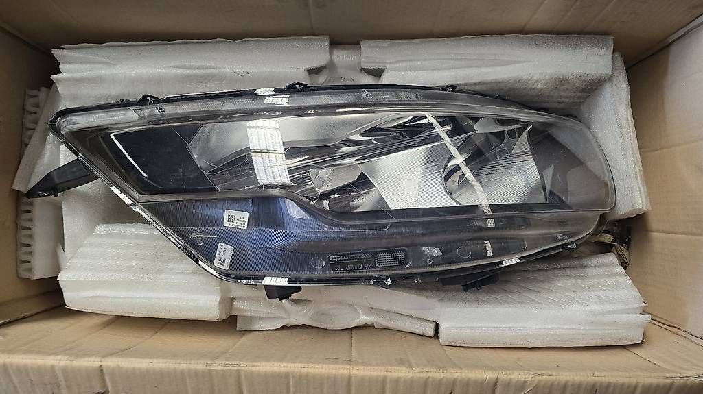 Scheinwerfer: Scheinwerfer Iveco – Gebraucht aus Bäriswil BE von aki_77w9 4