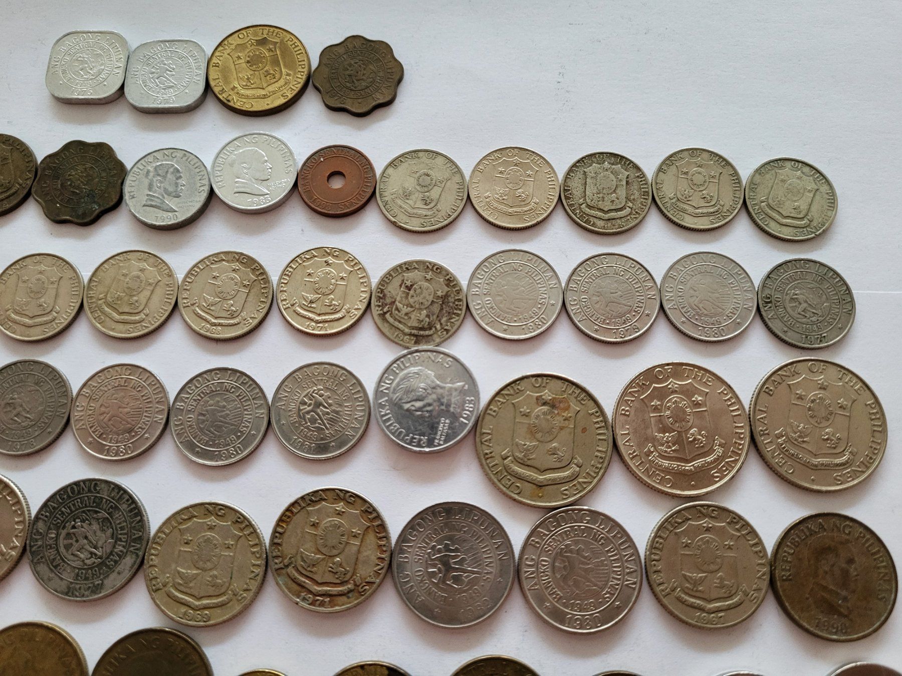 Tutti le monete: Münzen aus Philippinen – Usato da Pravidondaz venduto da LVtik 7