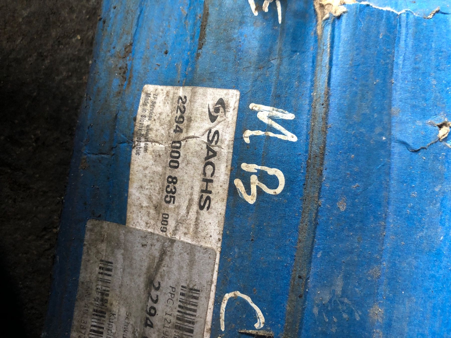 Tutti pezzi di ricambio auto: Disques frein neuf – Nuovo e nell'imballaggio originale da Genève venduto da autoeuropa 2