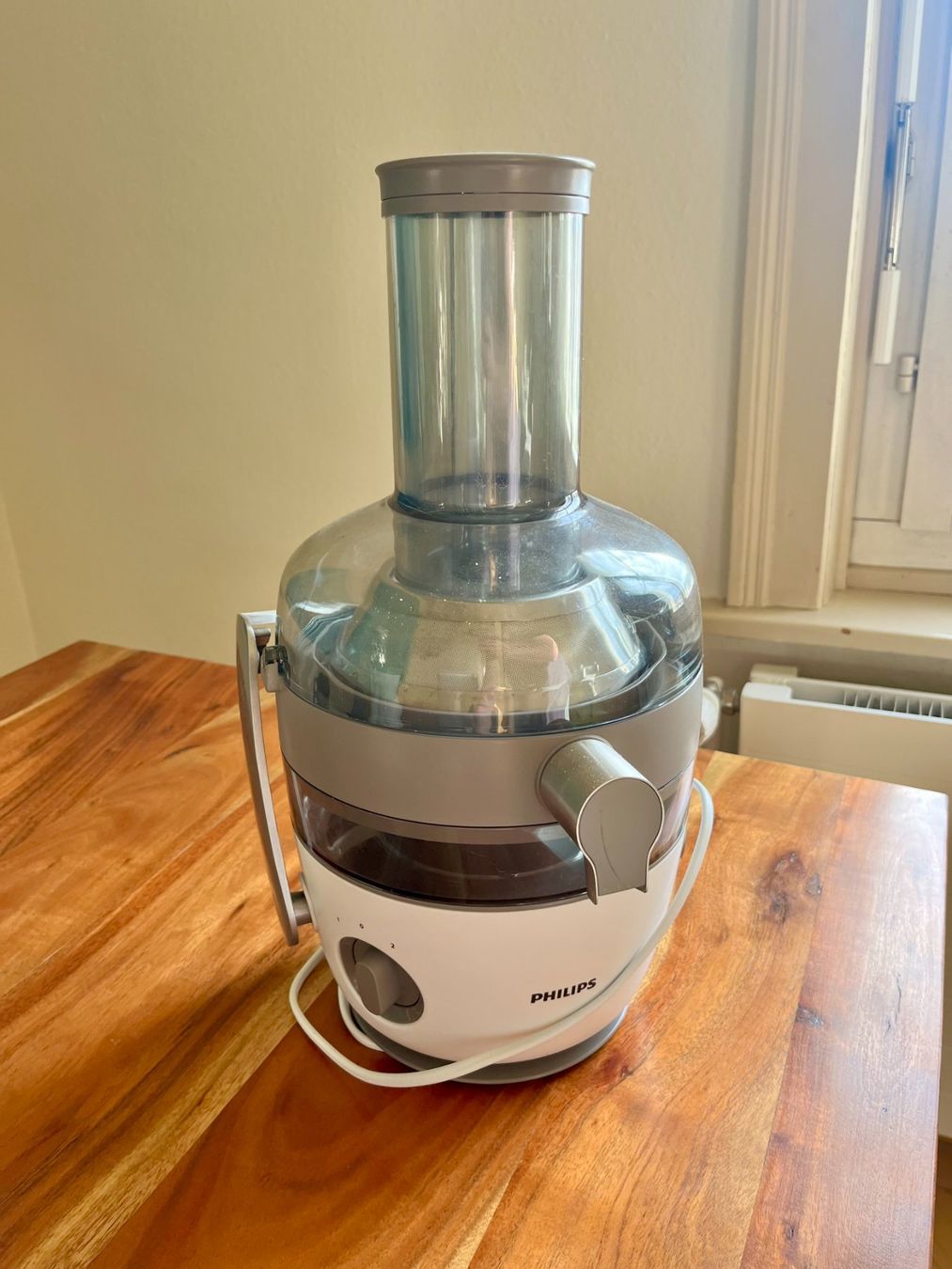 Philips Elettrodomestici da cucina: Philips Entsafter - Avance Collection 900 W – Usato da Romanshorn venduto da MaRe040
