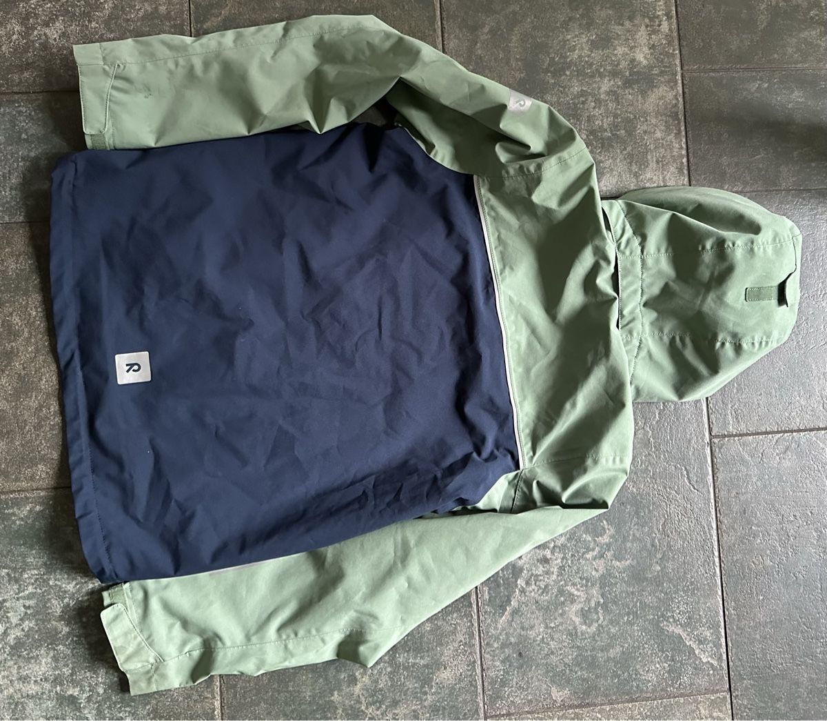 Reima Jacken & Mäntel: Reima Regenjacke 158 neuwertig – Gebraucht aus Bern von  5