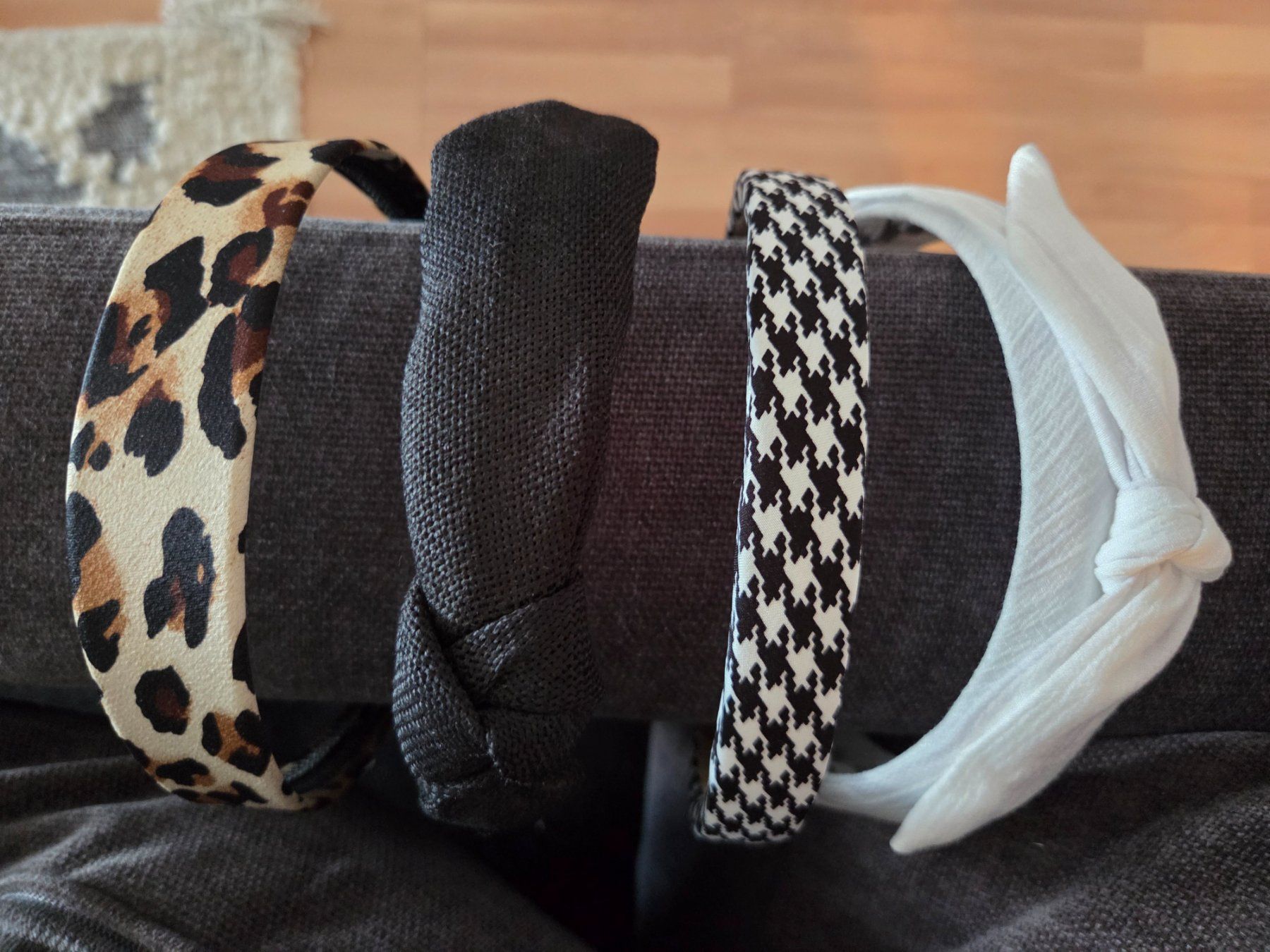 Haarschmuck: Set of 4 headbands – Gebraucht aus Zug von Bibibo