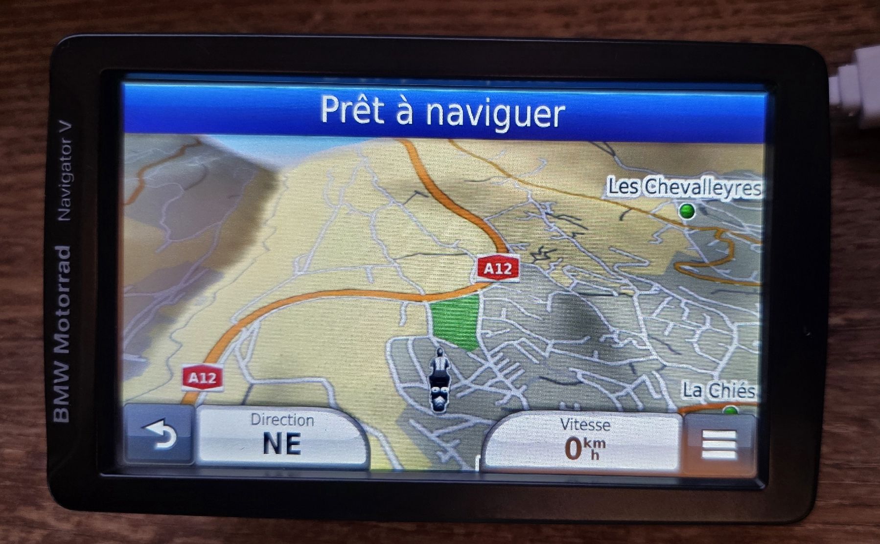 Garmin Navigatori: GPS BMW NAVIGATOR IV 5 – Usato da St-Légier-Chiésaz venduto da Applebio