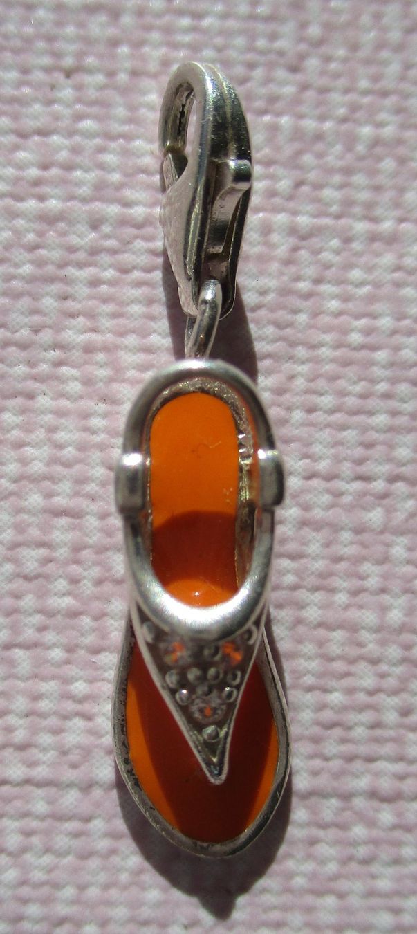 Thomas Sabo Anhänger: THOMAS SABO ANHÄNGER, STERLINGSILBER SANDALE – Gebraucht aus Buochs von lisa010
