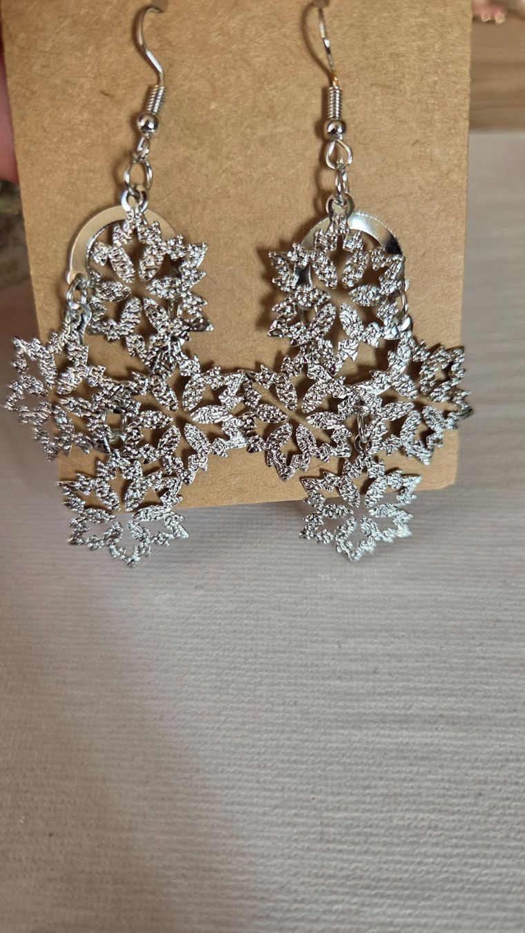 Orecchini pendenti & Orecchini a lobo: Lange Ohrringe Modeschmuck Boho Style silberfarben NEU – Usato da Weggis venduto da Leeclipse