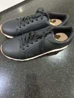 Leichte Sneakers, Grösse 41, schwarz