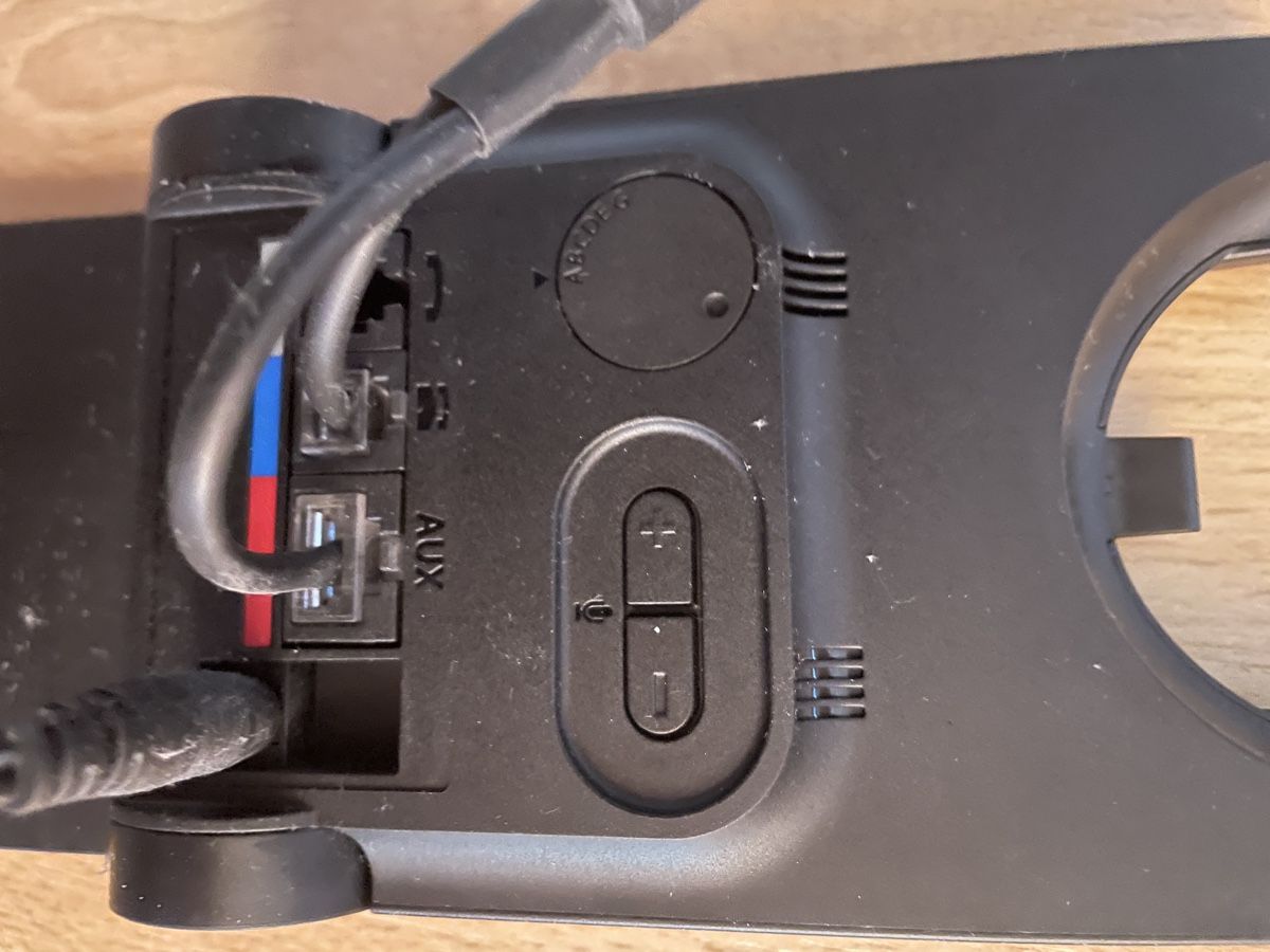 Téléphones: 2 kabellose On-Ear Mono Headset – D'occasion à Köniz par kebu1508 4