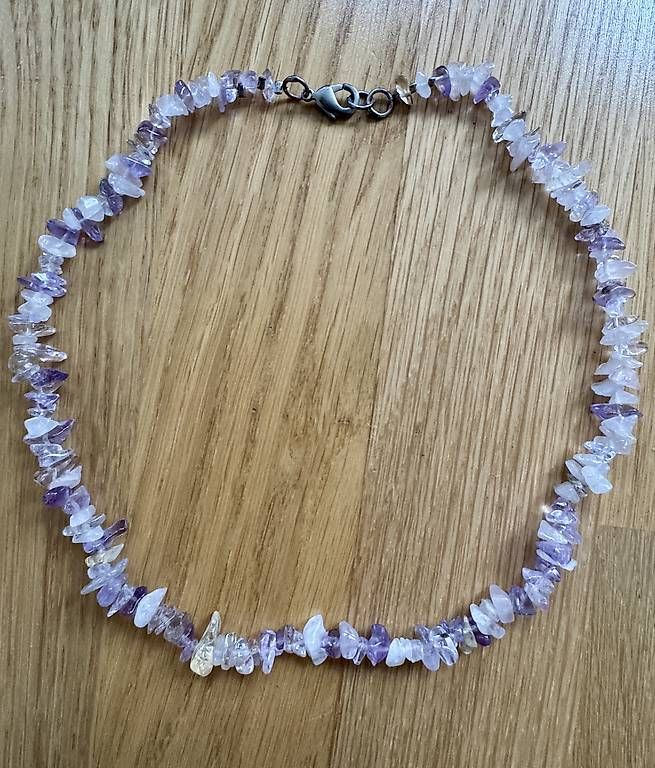 Colliers: Wunderschöne Edelsteinkette Amethyst – Neuf (Voir description) à Bern par cpiller01