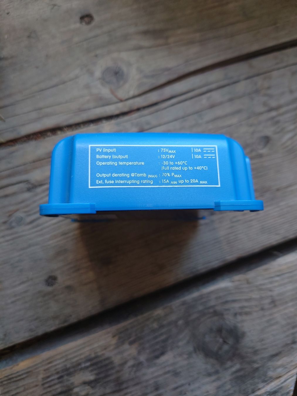 Victron Caricatori & Batterie: Victron MPPT 75|10 Laderegler – Usato da Zürich venduto da nuramon 1