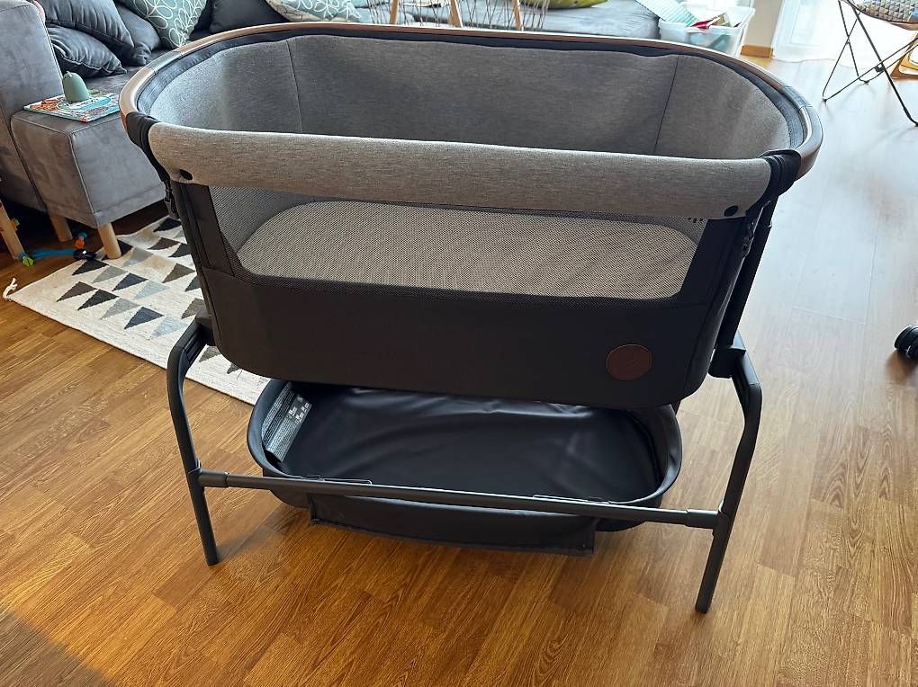 Letti: Mobiles Babybett – Usato da Zürich venduto da Levantado 2