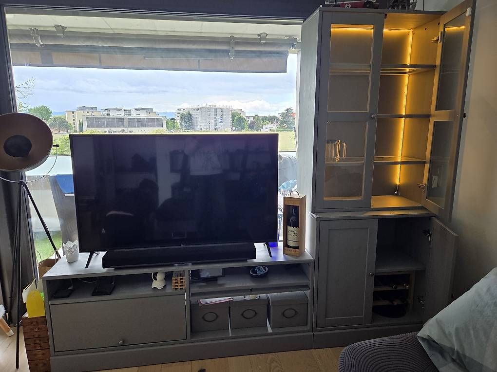 Ikea Mobili TV: Meuble tv et vitrine ikea HAVSTA – Usato da Chavannes-près-Renens venduto da lgu_fvs5