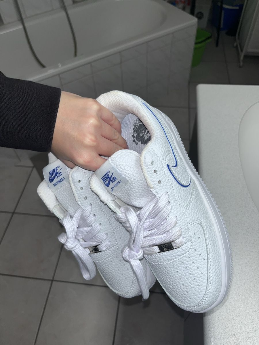 Nike Scarpe da uomo: Nike Air Force – Nuovo (secondo la descrizione) da Uttwil venduto da kindziaks 5