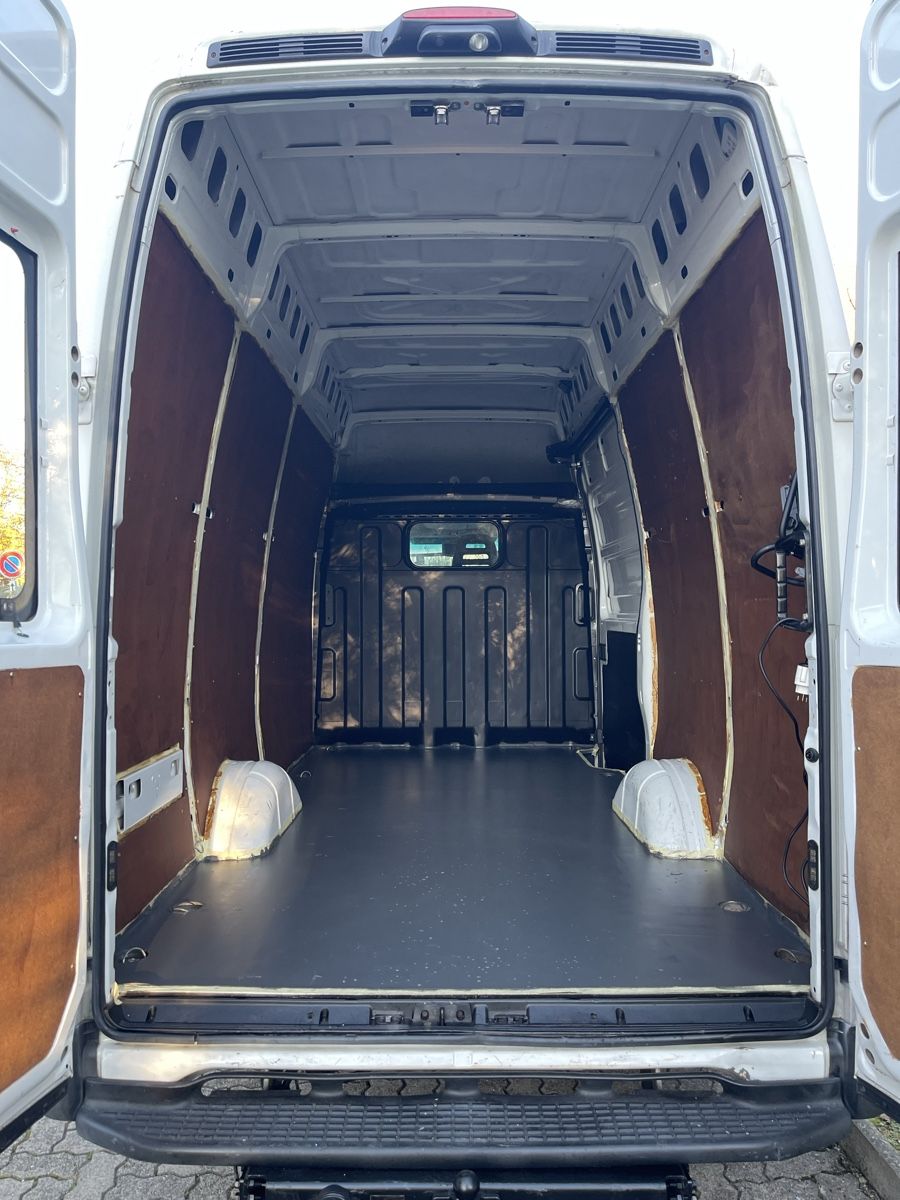 Iveco Veicoli commerciali: Lieferwagen mieten – Usato da Niederglatt ZH venduto da Amaros25 5