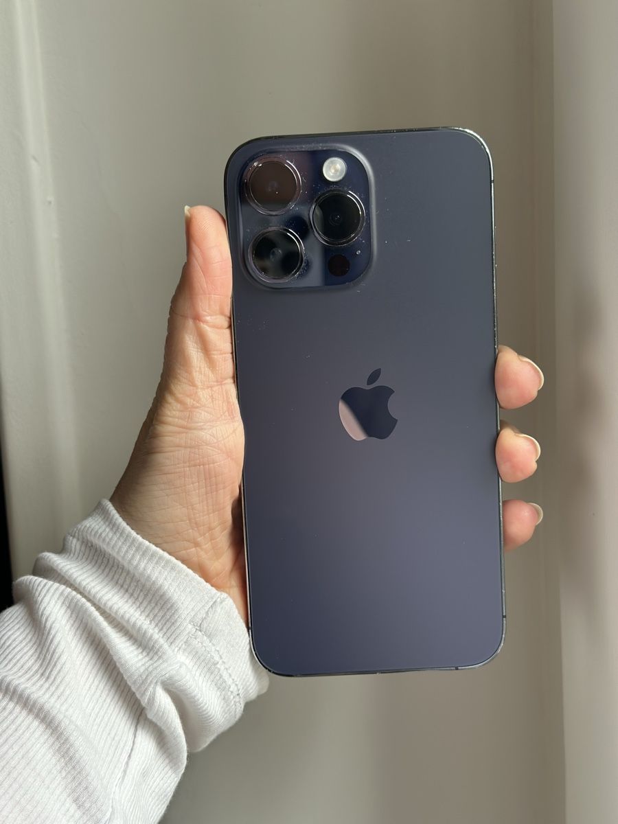 Apple Telefoni cellulari / Smartphones: iPhone 14 Pro Max - Violett, 1 TB Speicher – Usato da Basel venduto da FatmaCan52