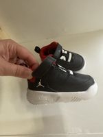 Coole Jordan Babyschuhe Grösse 19.5Top Zustand