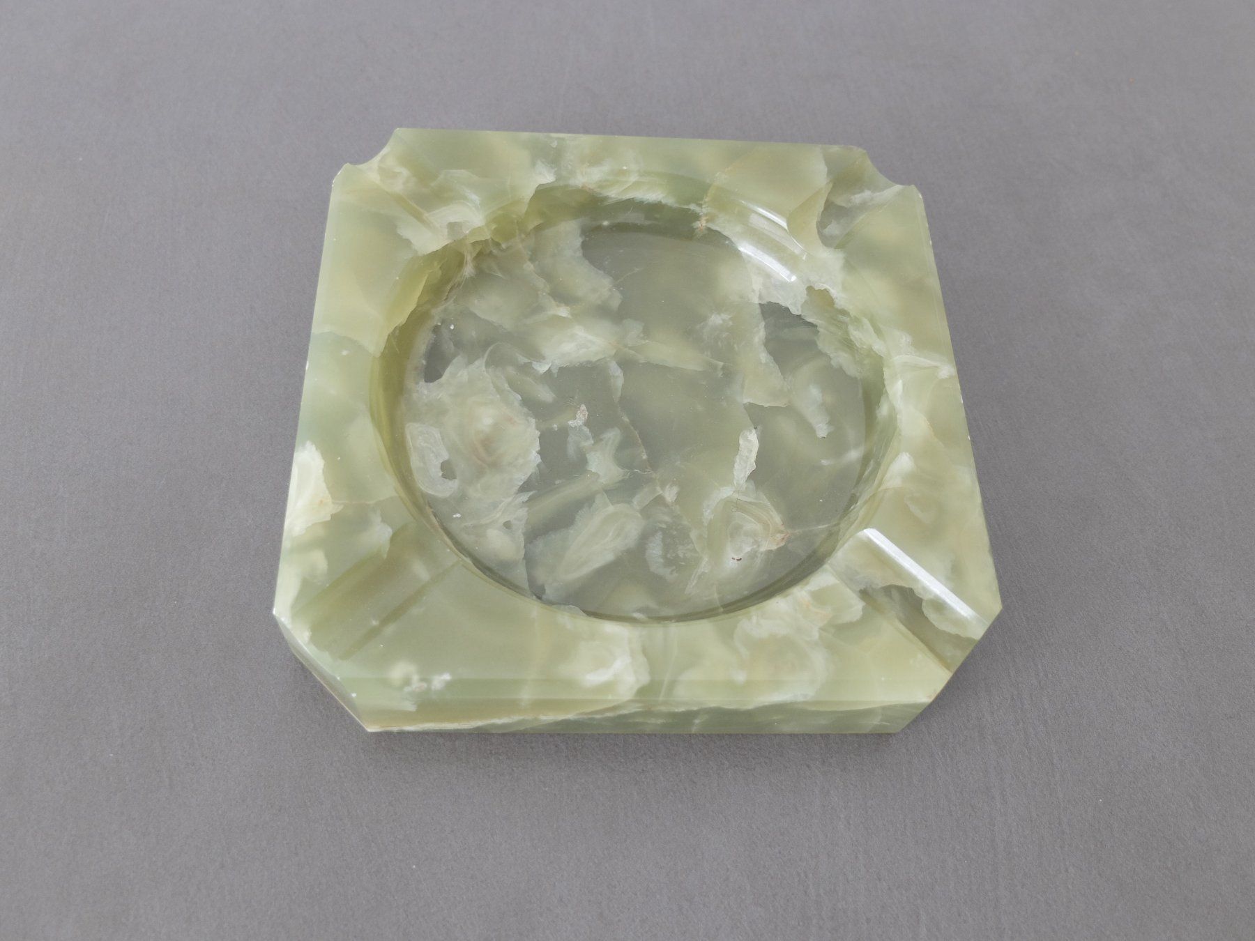 Sonstige Antiquitäten & Kunst: Schreibtisch Garnitur aus Onix – Gebraucht aus Aegerten von Alfmann 1