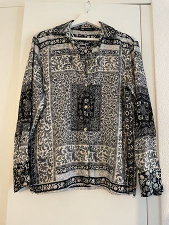 Stylish Zara Women's Blouse, Black & White Pattern