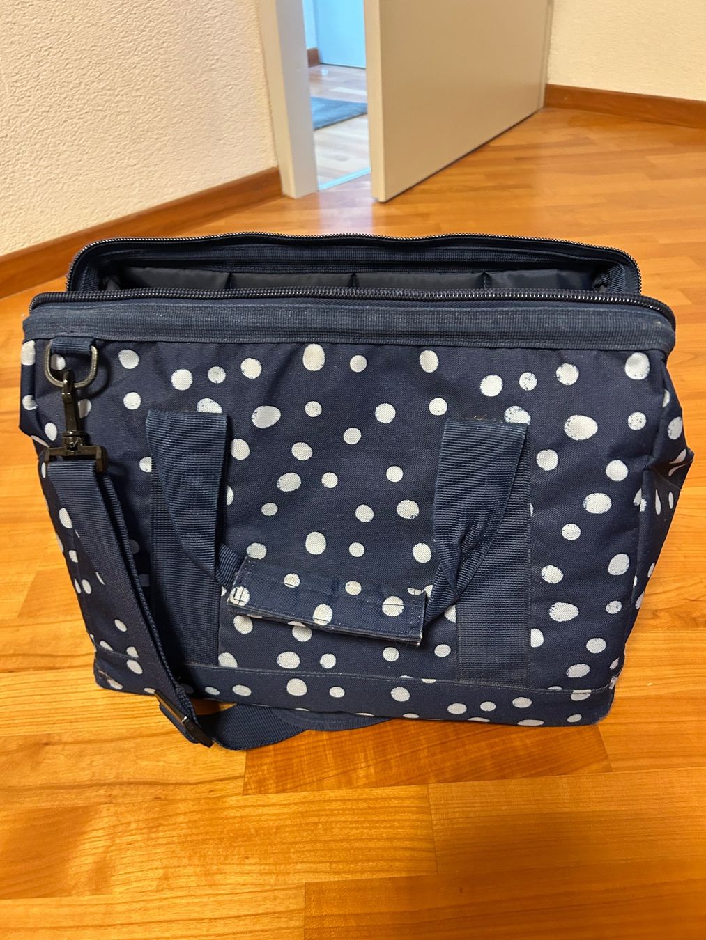 Reisenthel Sacs: Tasche von Reisenthel – D'occasion à Sevelen par Glueckstreffer.62