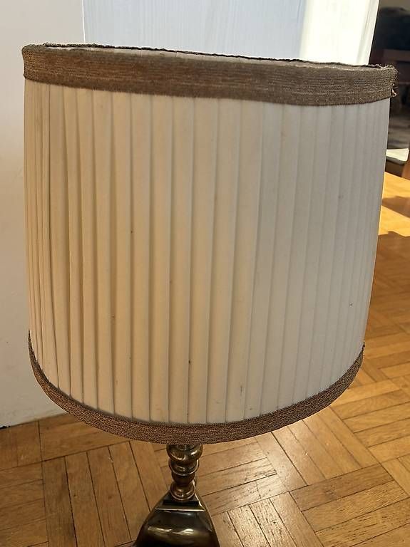 Lampen: Elegante Tischlampe – Gebraucht aus Zürich von uts_789v 2