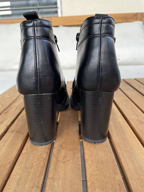 Scarpe da donna: Neue Lasocki Stiefeletten Gr. 37 – Usato da Villmergen venduto da supidupi23 2