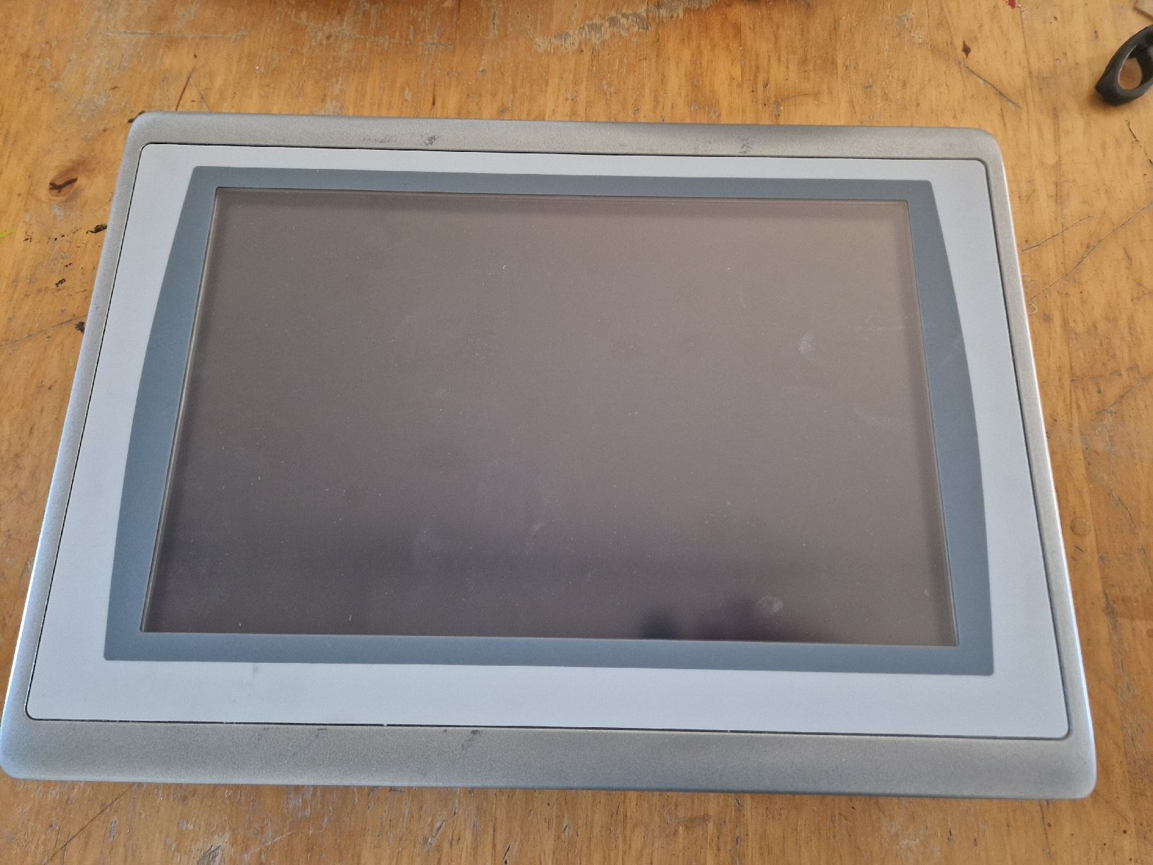 Elektronikbauteile: Allen-Bradley PanelView Plus 7. – Gebraucht aus Bülach von MyF_6yhq