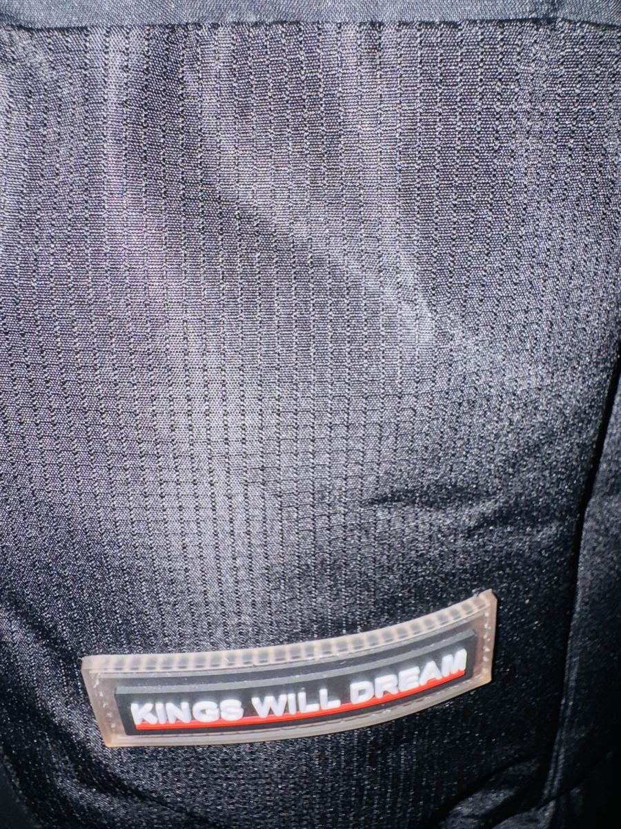 Giacche: Kings Will Dream Puffer Jacket bicolore XXL cappuccio  – Usato da Volketswil venduto da mau_9pxs 5
