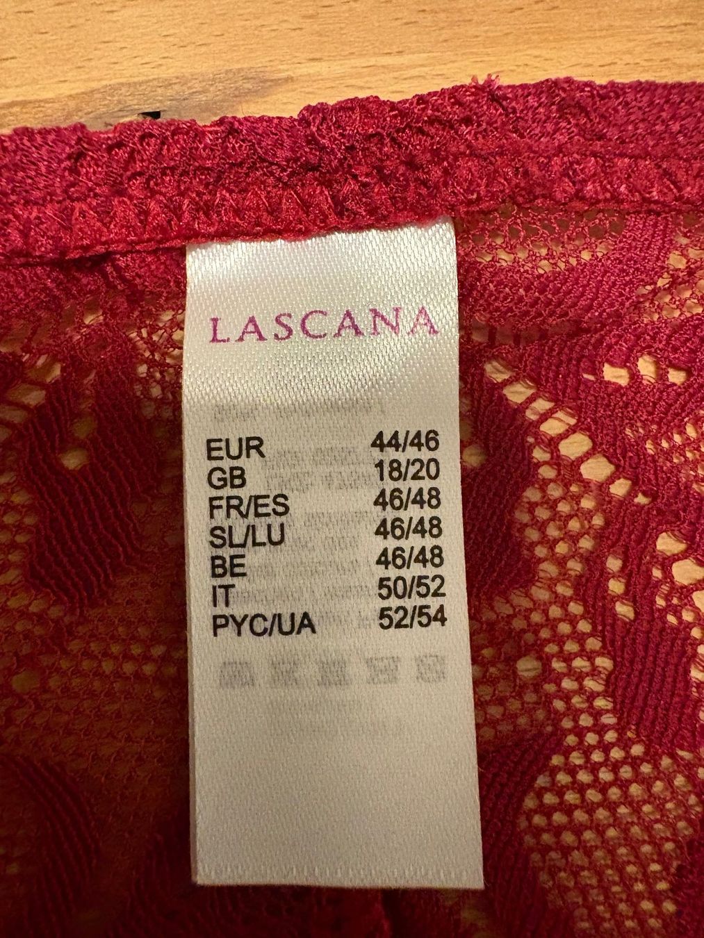 Lascana Altra biancheria intima: Lascana Spitzen String, Weinrot, Grösse 44/46, Neu mit Et... – Nuovo e nell'imballaggio originale da Holziken venduto da Fisherpoint_Gonseth 1