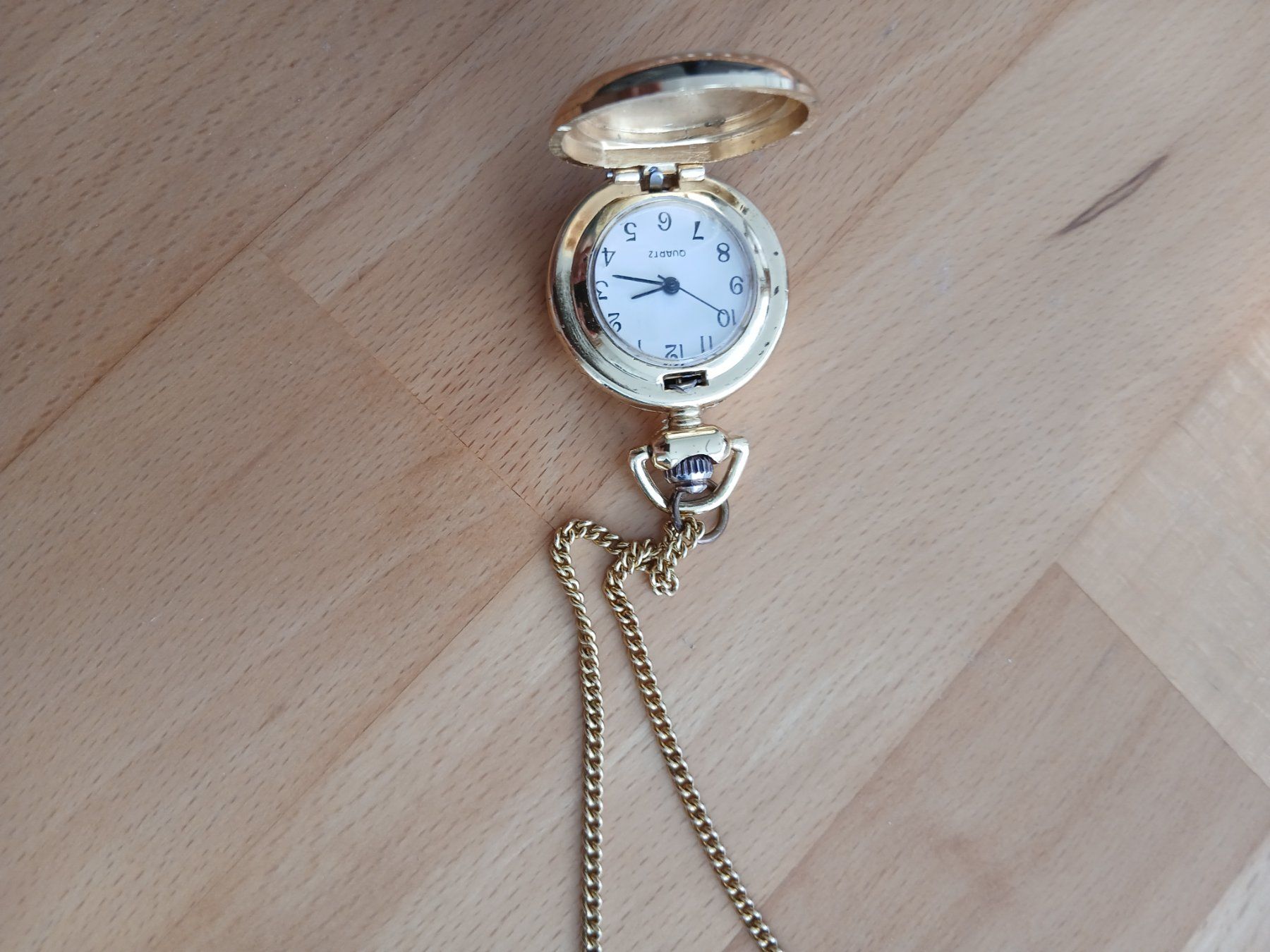 Altri accessori per orologi: uhr mit Halskette – Usato da St. Gallen venduto da afr_gc59 1