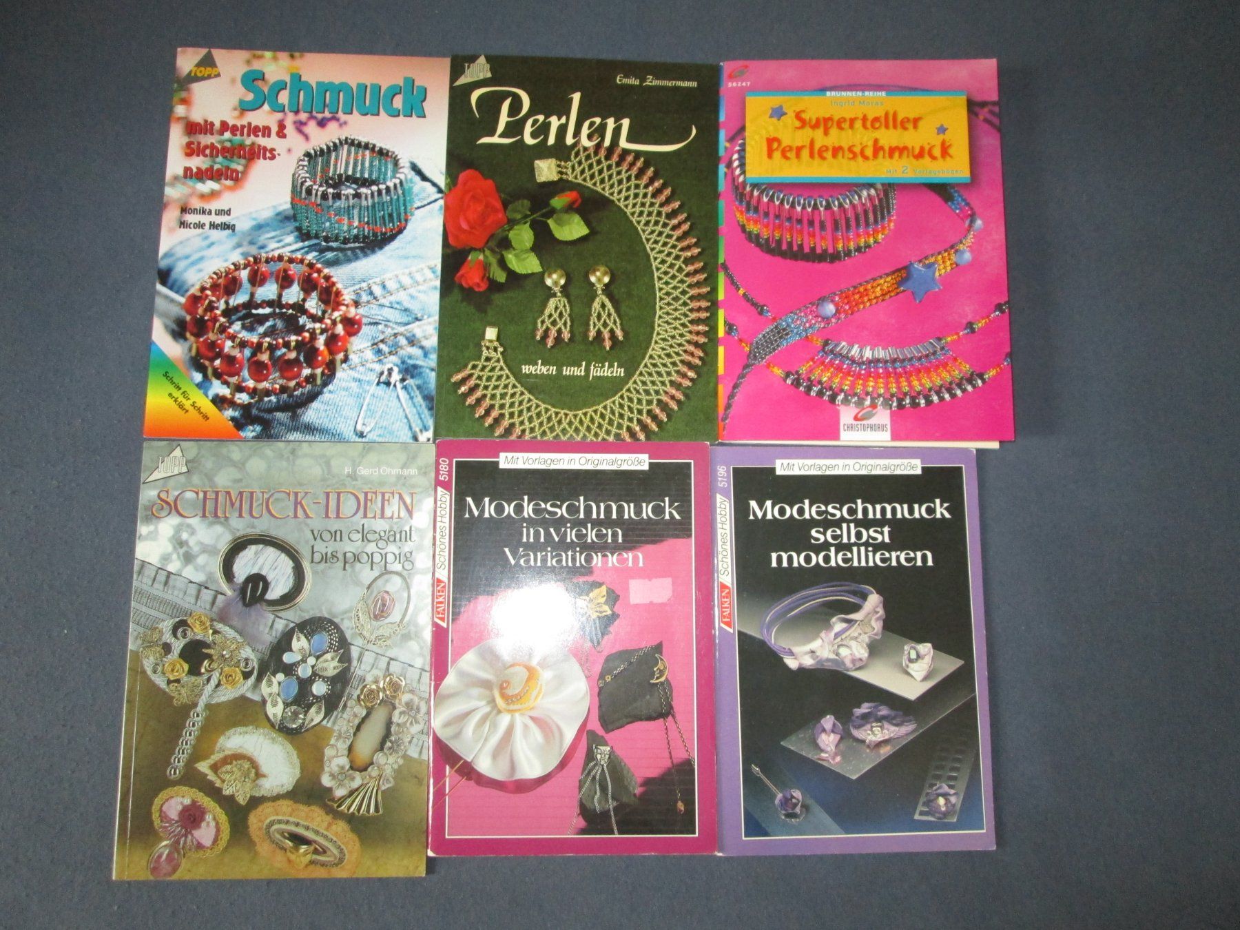 Libri: Grosses Bastelpaket – Usato da Neuchâtel venduto da Dualseele 3