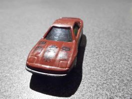 Spielzeug - Auto braun, Haube bemalt