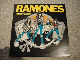 RAMONES  LP    * ROAD TO RUIN *   1978