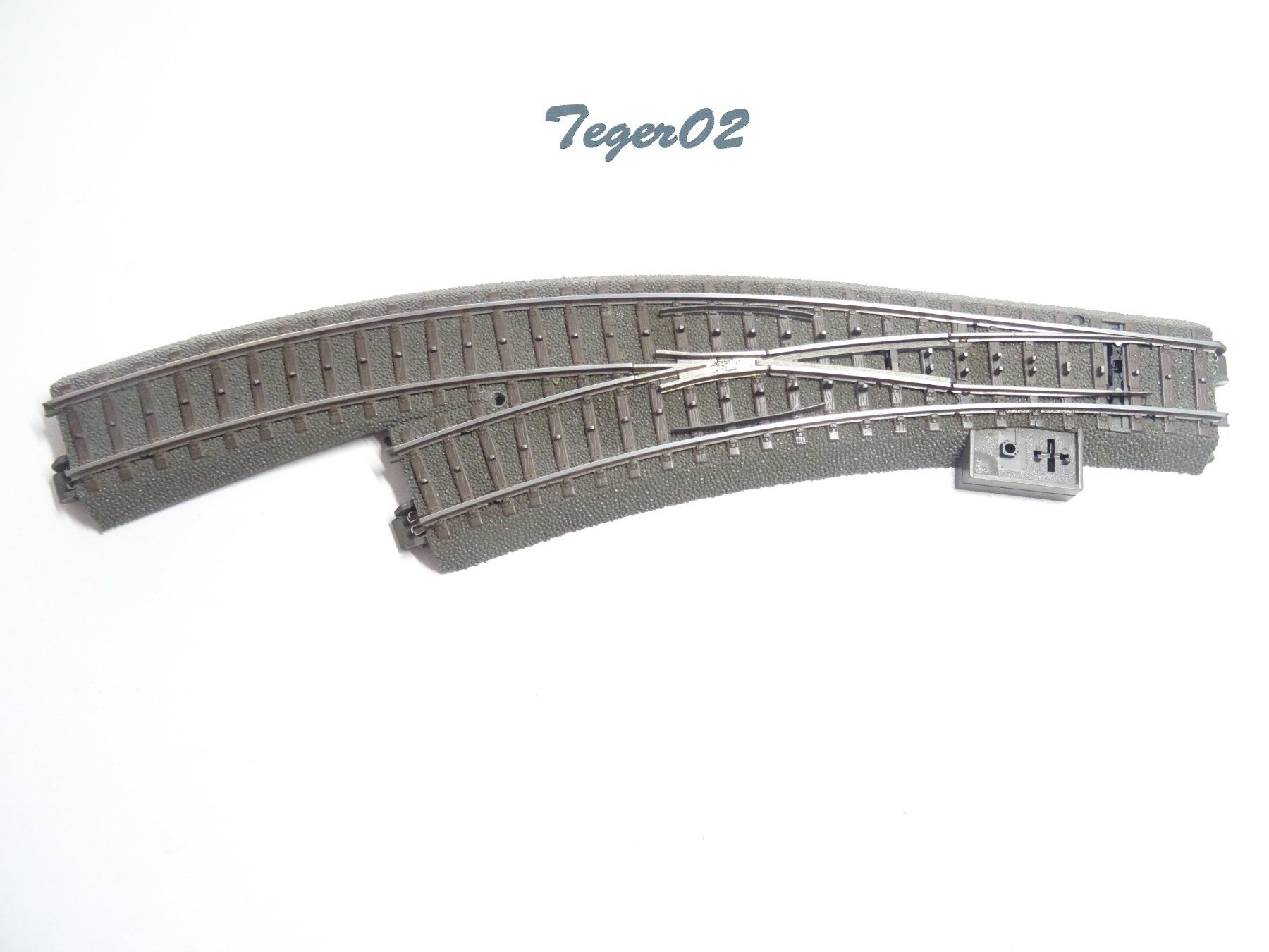 Märklin Trains électriques: Märklin H0 24671x-AR Bogenweiche links – D'occasion à Hochdorf par Teger02