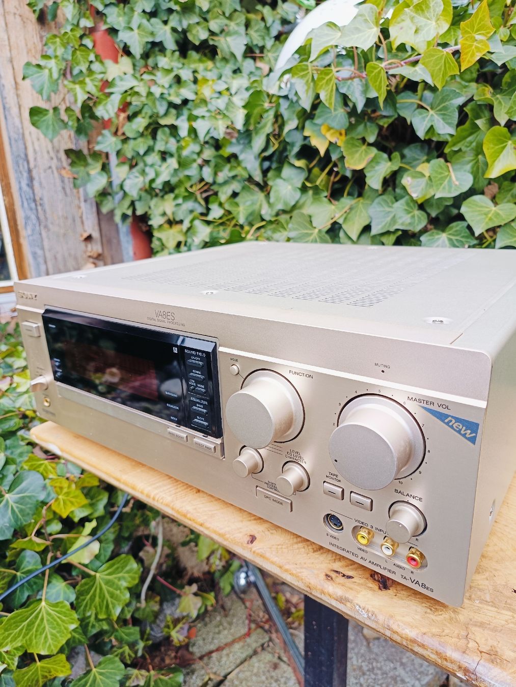 Sony Amplificatori: Sony Verstärker TA-VA 8 ES – Usato da Steffisburg venduto da zulg03 1