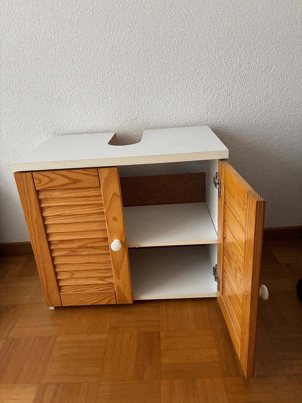 Badezimmermöbel: Lavabo-Unterschrank – Gebraucht aus Luzern von Simona15 1