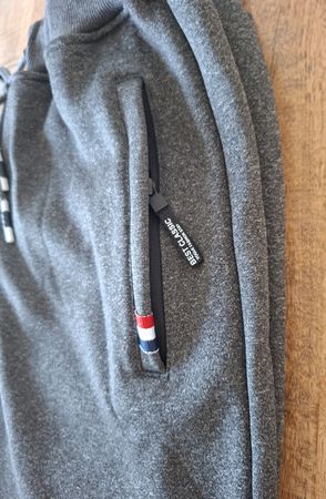 Pantalon de jogging gris taille M neuf