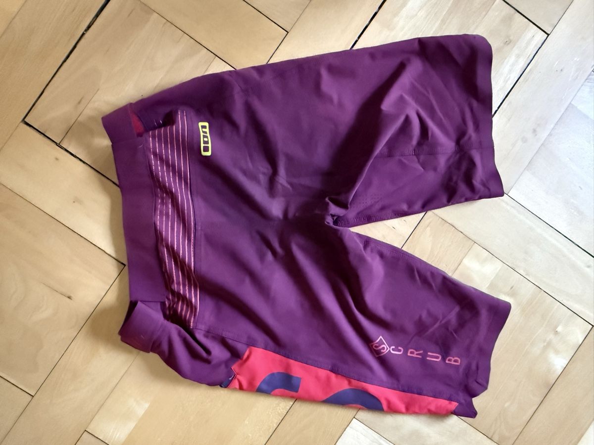 Pantalons: ION MTB Hose Kurz – D'occasion à Biel/Bienne par DarioWagner 1